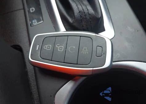 2019 Acura Ilx Premium Package/Technology Package z USA, uszkodzony, nr VIN 19UDE2F70KA010397